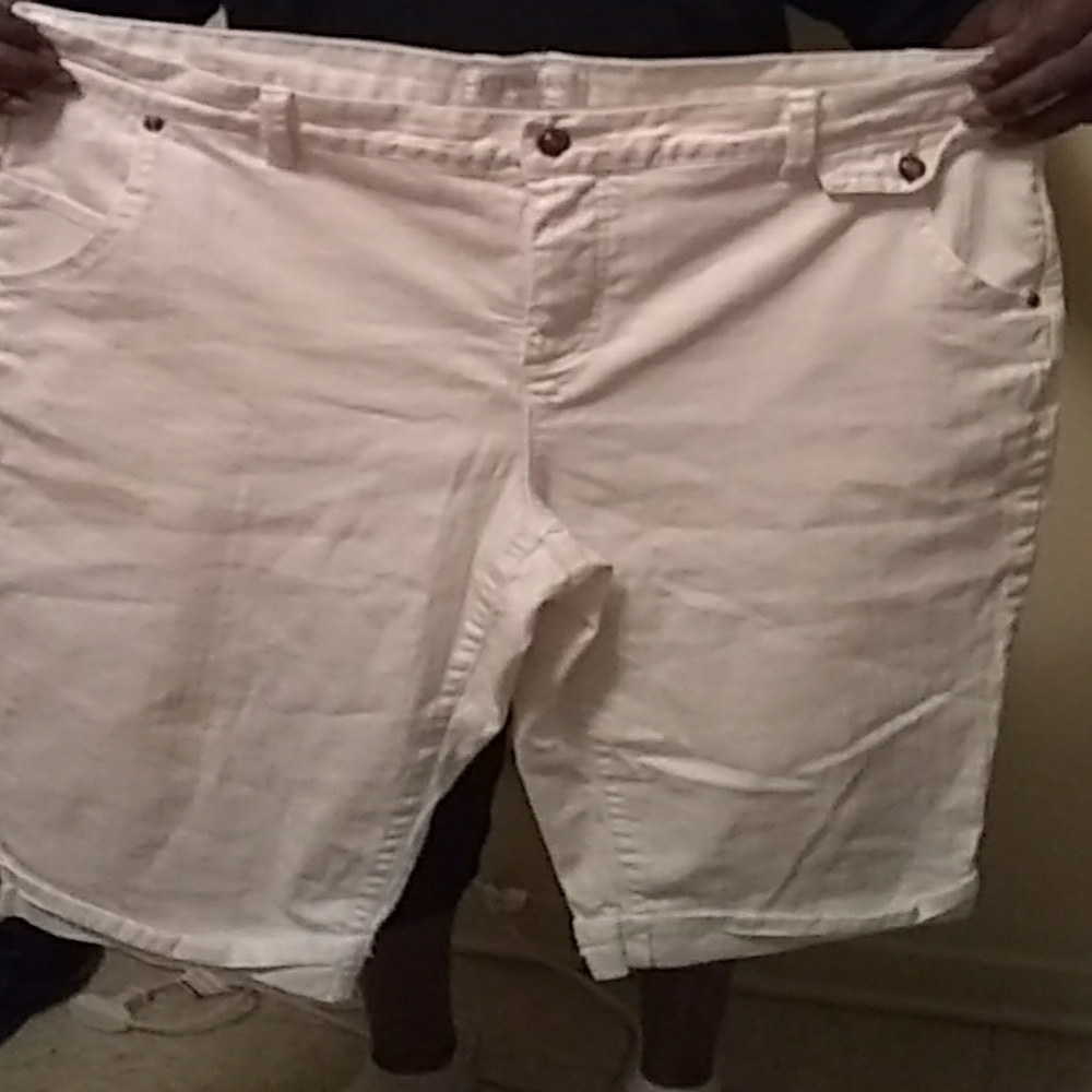 Capris